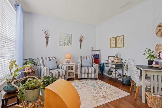 514 Collingsworth, Greenville, SC 29615 - sitting room featuring wood finished floors