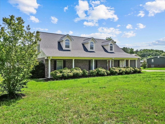 298 Askew, Union, SC 29379 - cape cod home with a front yard and a shingled roof