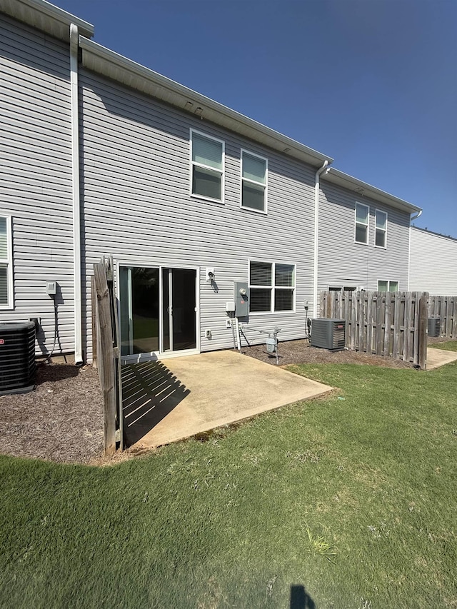 158 Clingstone, Duncan, SC 29334 - back of house featuring a patio area