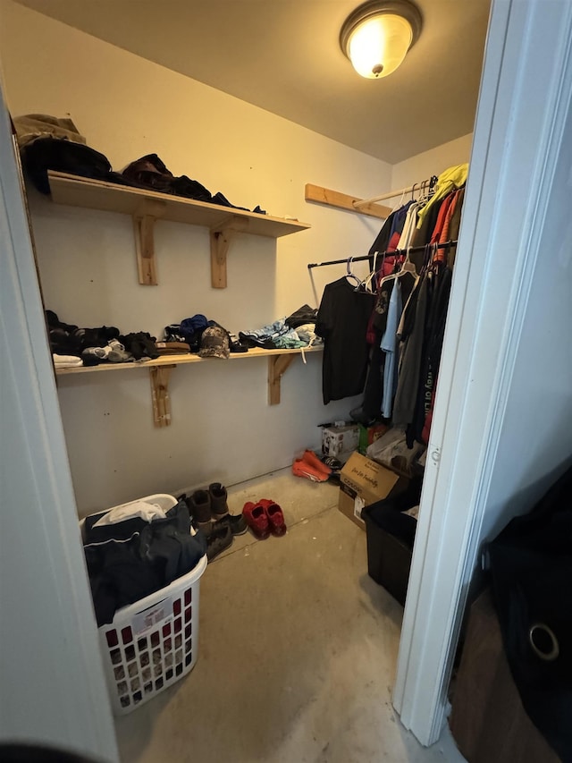 344 Lansdowne, Duncan, SC 29334 - view of walk in closet