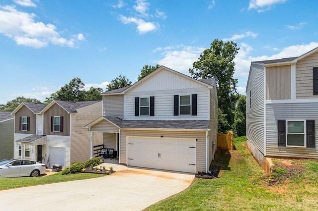 226 Christopher St, Duncan, SC 29334 - view of front facade featuring a garage and driveway
