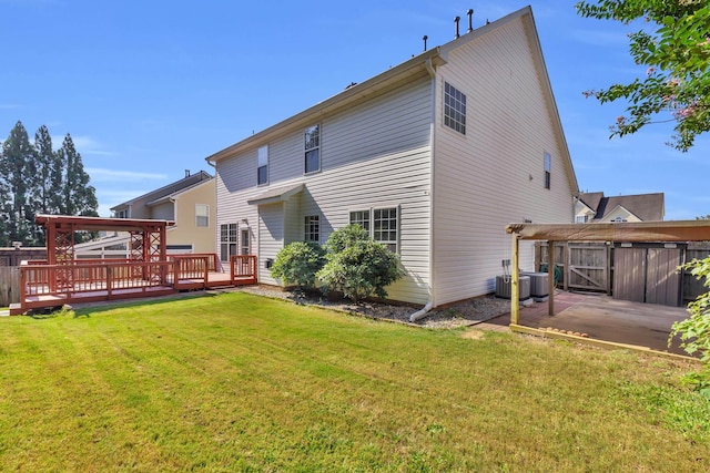 8 Glenbow, Simpsonville, SC 29680 - rear view of house featuring a wooden deck and a gate