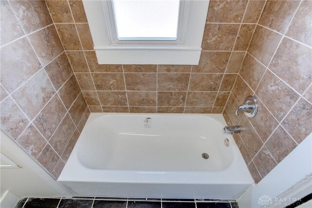 216 S Short St, Troy, OH 45373 - view of full bath