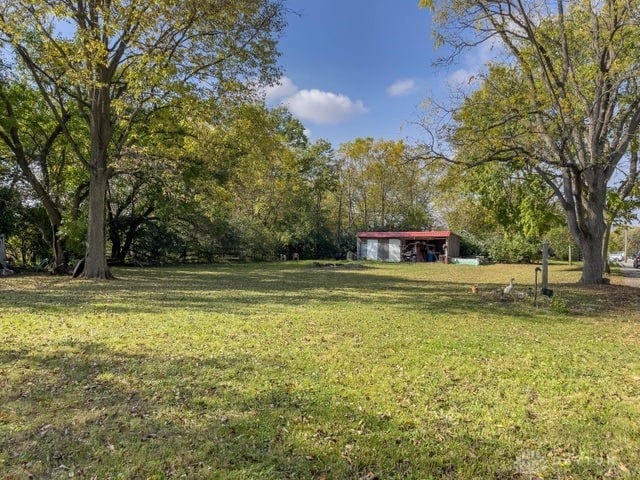 1073 S Main St, Urbana, OH 43078