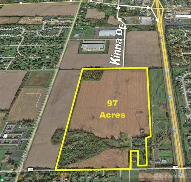 000 S Kinna Dr, Tipp City, OH 45371 - photo 1