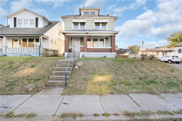 view of front of home featuring a porch