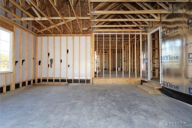 misc room featuring concrete flooring