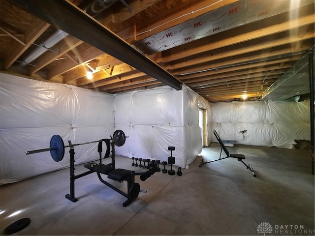 workout room with concrete floors