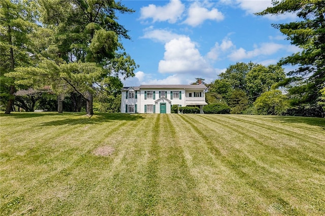 exterior space with a front yard