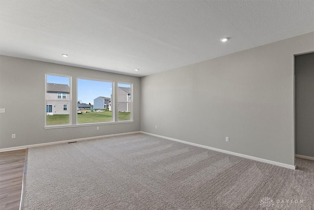 720 Hunters Run Dr, Brookville, OH 45309 - photo 8
