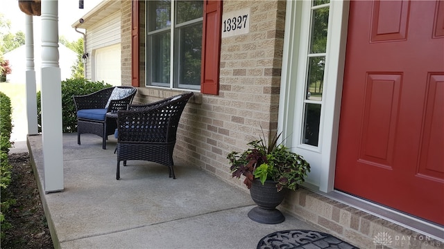 property entrance featuring a garage