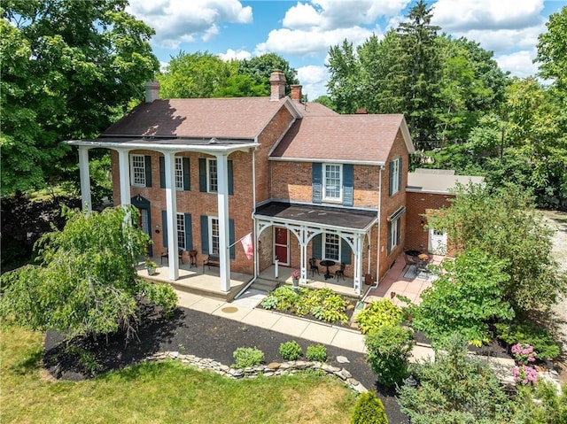 view of front of property with a patio