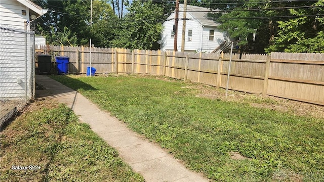 view of yard featuring fence