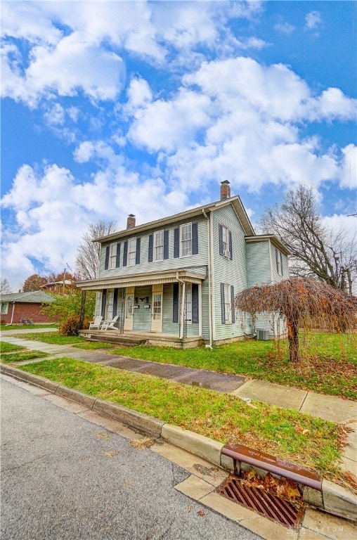 view of front of home with covered porch