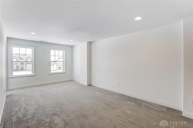 view of carpeted spare room