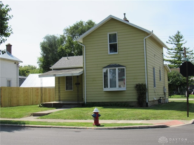 exterior space featuring a yard