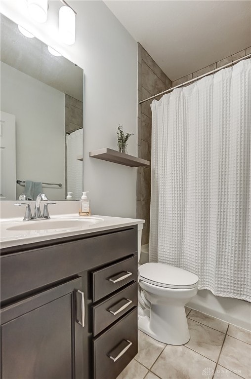 full bathroom featuring shower / bath combination with curtain, vanity, and toilet