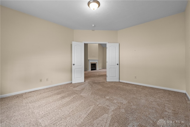 empty room with carpet