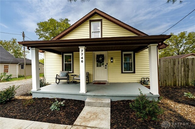 bungalow with a porch