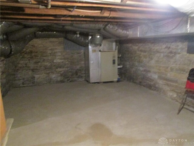 204 N Main St, Lewisburg, OH 45338 - unfinished below grade area with heating unit