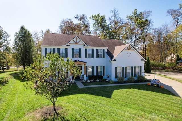 view of front of home with a front yard