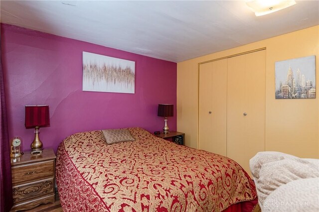 bedroom featuring a closet