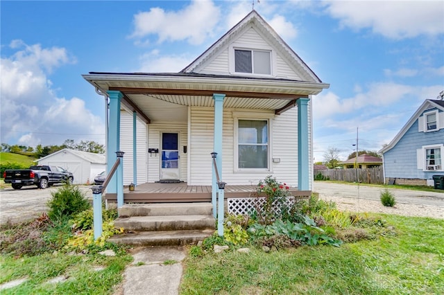 view of front facade featuring covered porch