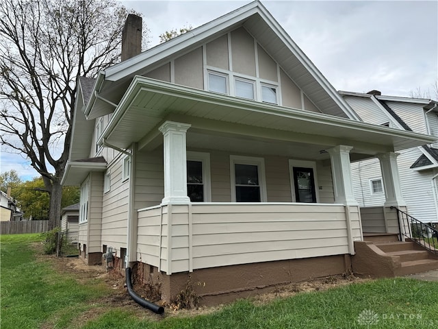 view of front of house with a porch