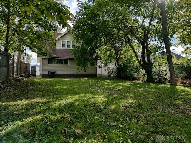 view of yard with central AC