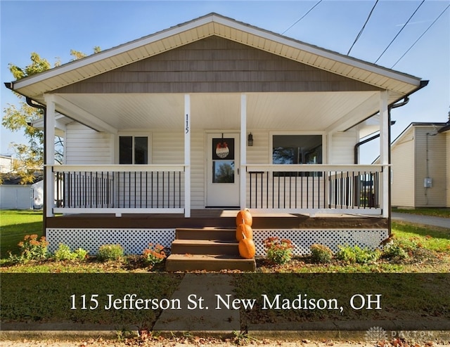 view of front of house with covered porch