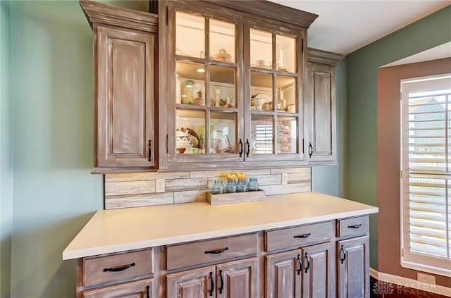 bar with decorative backsplash