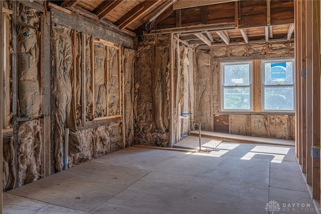 miscellaneous room featuring vaulted ceiling