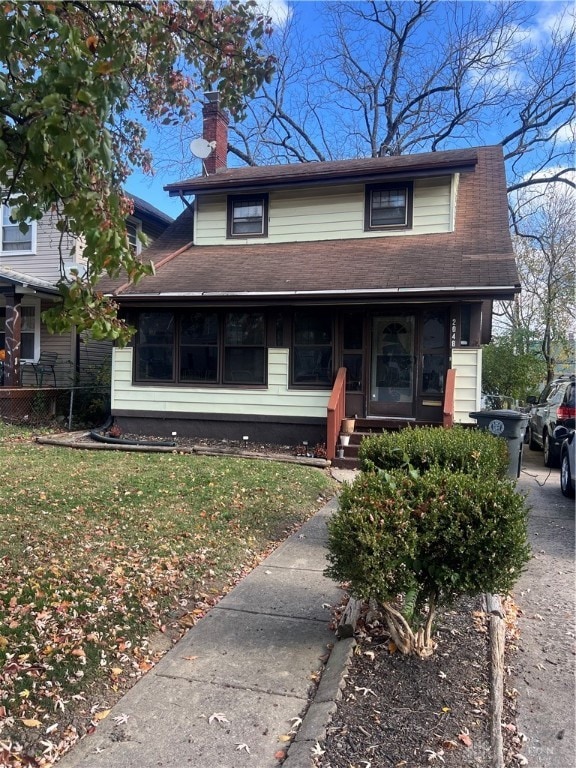 view of front of property