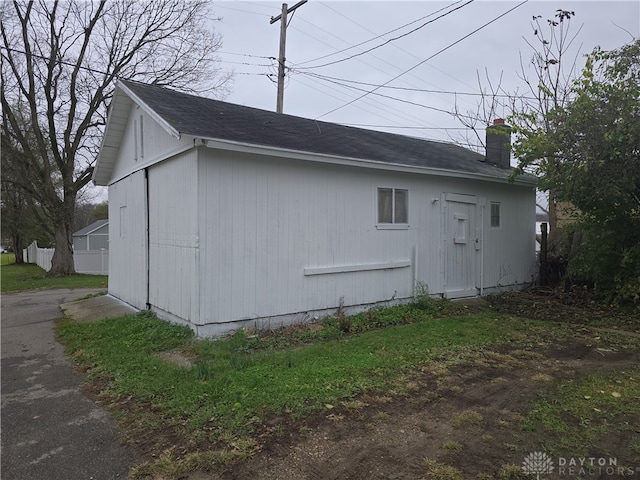 view of side of property