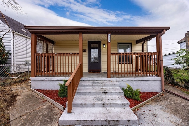 view of front of house featuring a porch