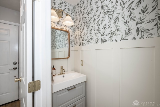 bathroom featuring vanity