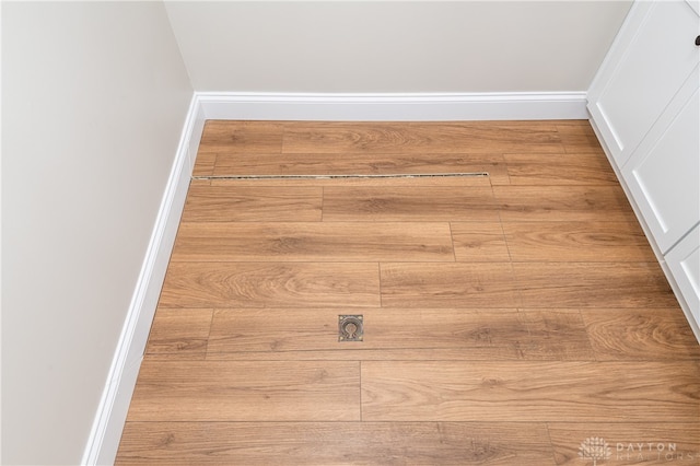 room details with hardwood / wood-style flooring