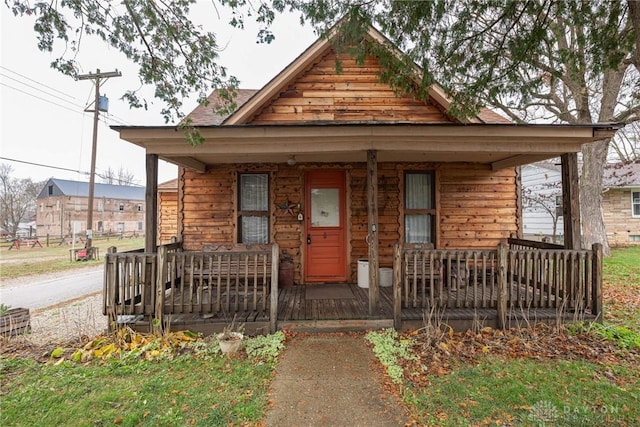 8 W Walnut St, Spring Valley, OH 45370 - view of front of house with covered porch