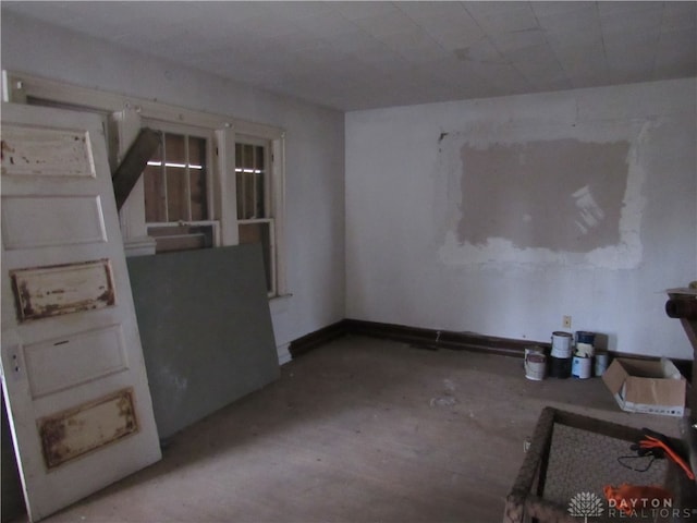 empty room featuring concrete floors