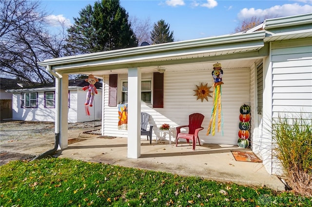 entrance to property with covered porch