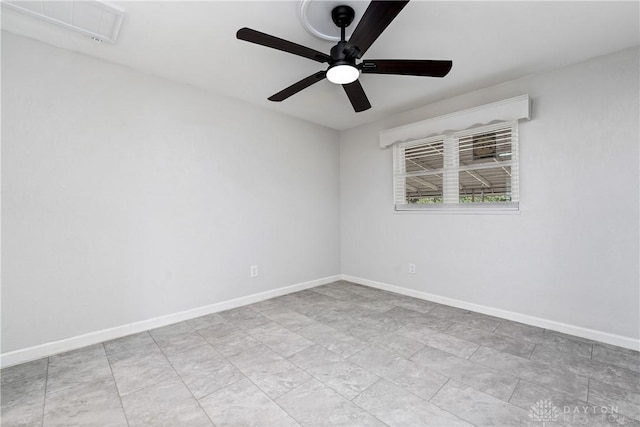 empty room with ceiling fan