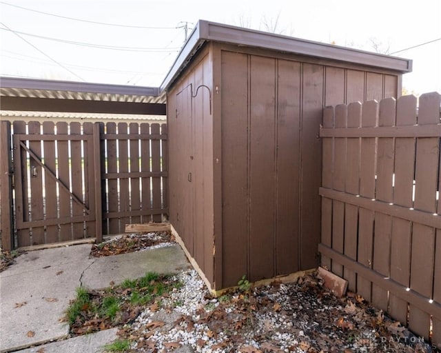 view of outbuilding