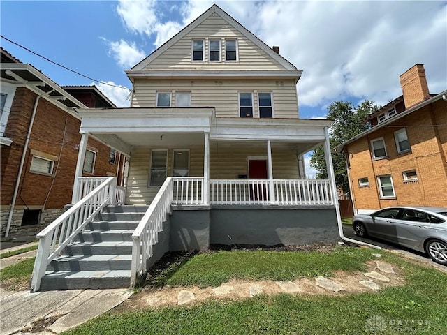 view of front of property featuring a porch