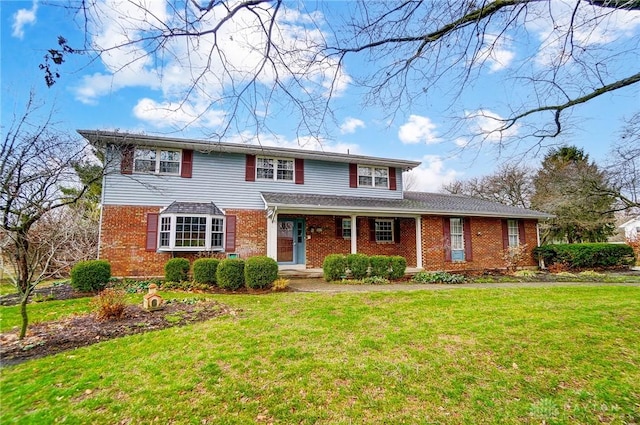 view of front of property with a front yard