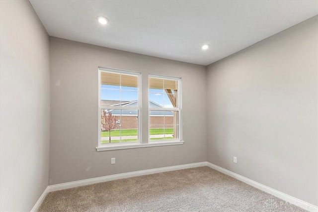 4517 Renaissance Blvd Unit 263, Franklin, OH 45005 - carpeted empty room featuring baseboards and recessed lighting