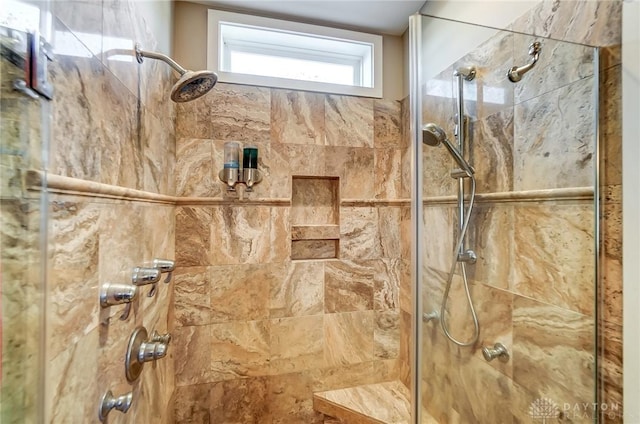 bathroom featuring tiled shower