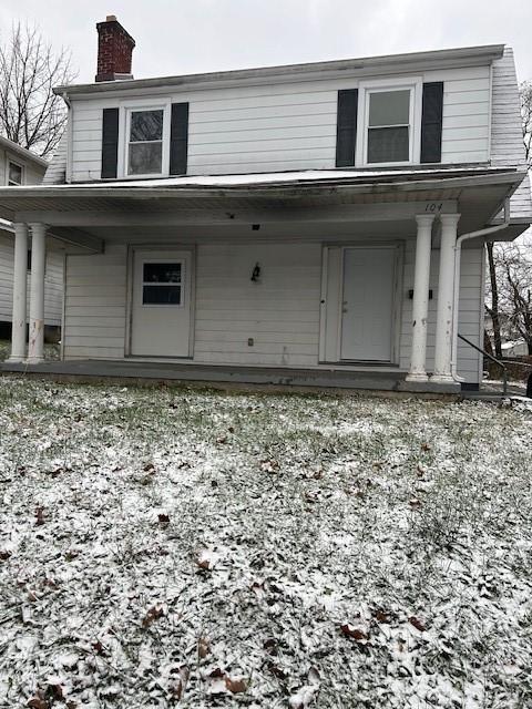 view of front of home with covered porch