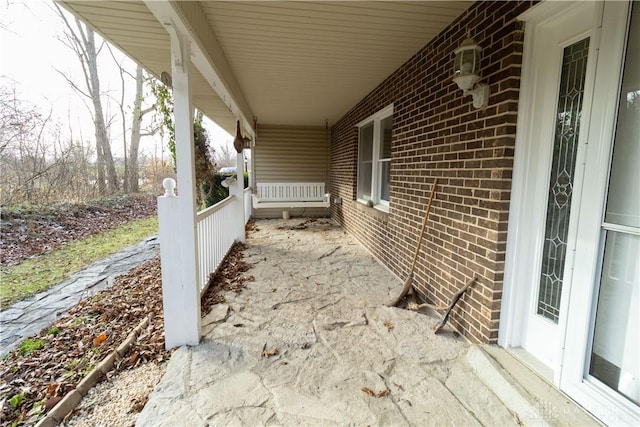 view of patio / terrace with covered porch