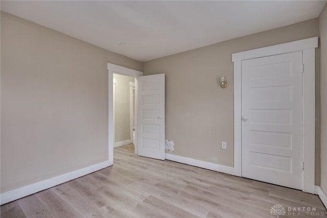 unfurnished bedroom with light hardwood / wood-style flooring