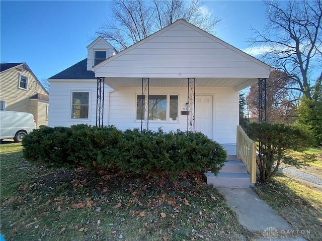 view of front of home featuring a porch